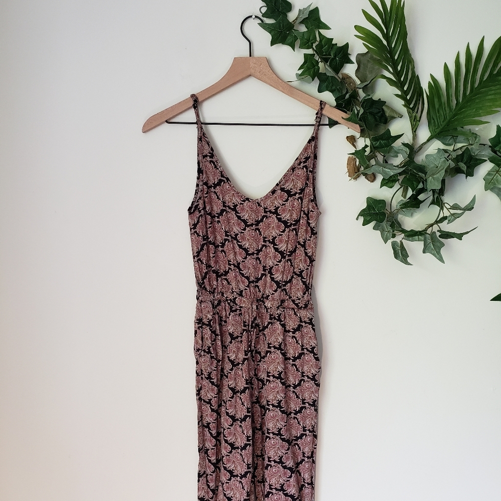 ●Bik Bok Printed Spegetti Strap Jumpsuit